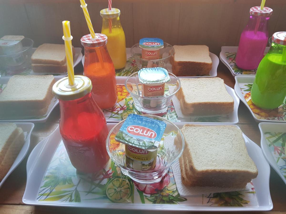 بونتا أريناس Hostal La Morenita المظهر الخارجي الصورة